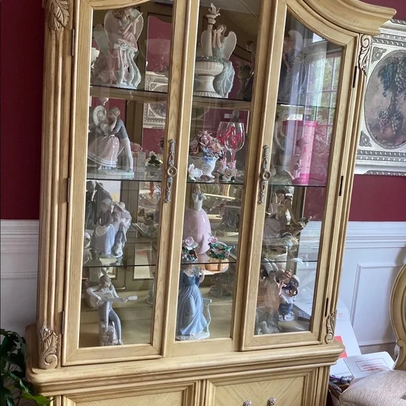 Dining room set - Picture 13 of 14